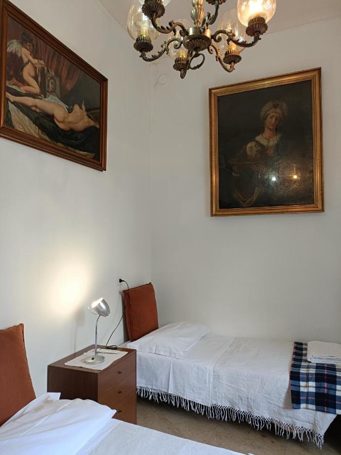 Mavipagi Apartment เวโรนา ภายนอก รูปภาพ