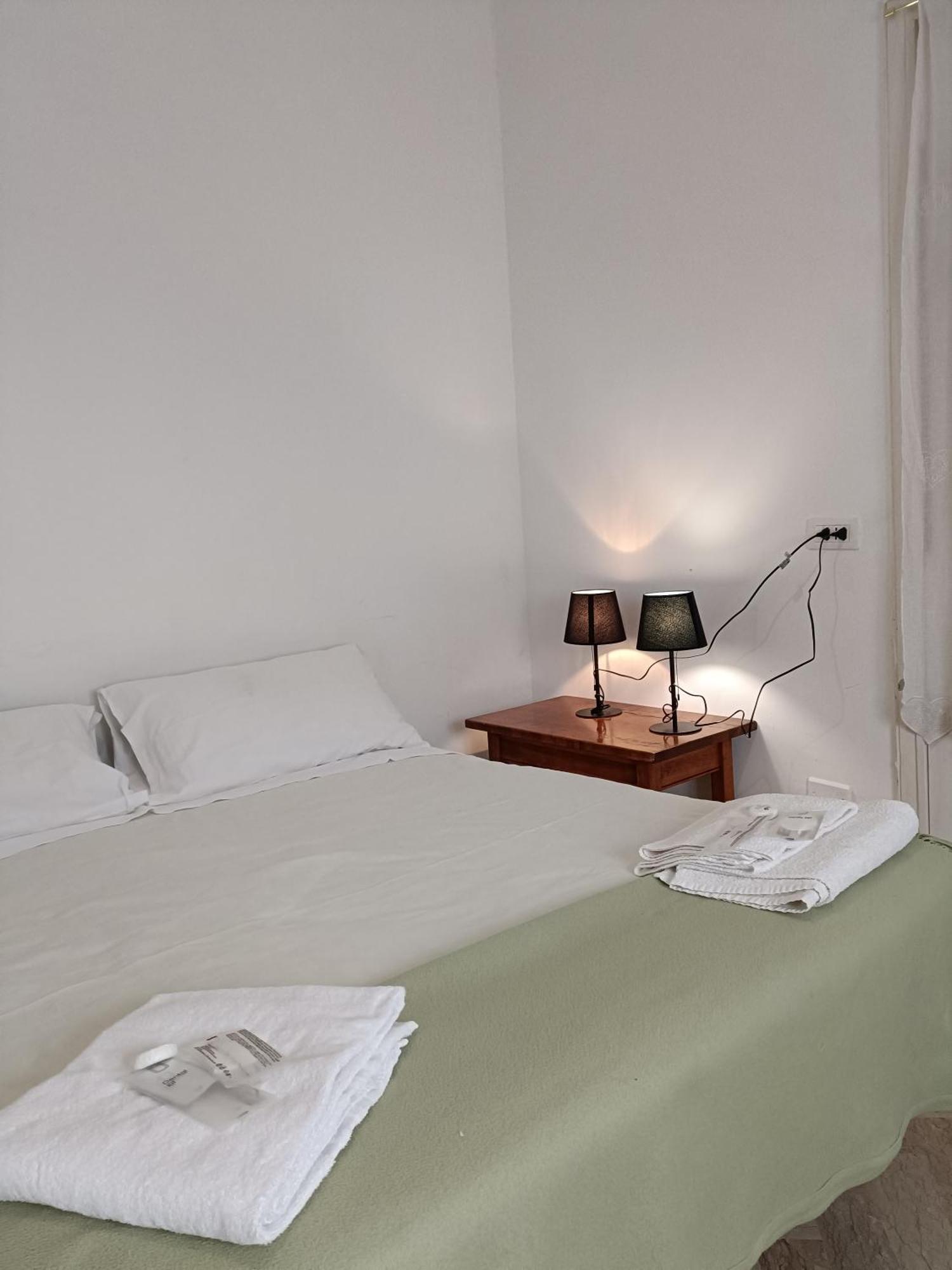 Mavipagi Apartment เวโรนา ภายนอก รูปภาพ