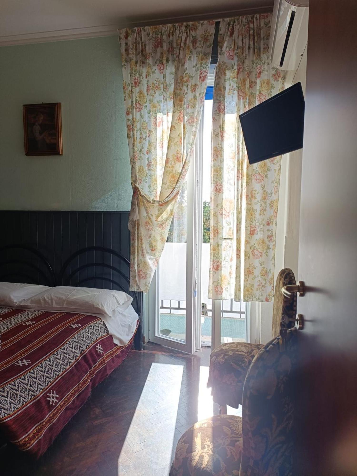 Mavipagi Apartment เวโรนา ภายนอก รูปภาพ